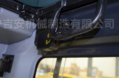 驾驶室总成